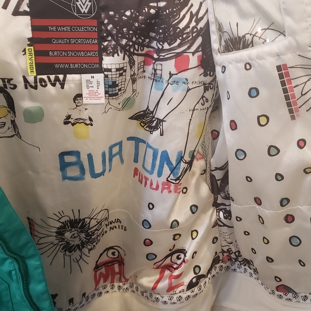 BURTON Snowboard Jacket - Picture 4 of 5